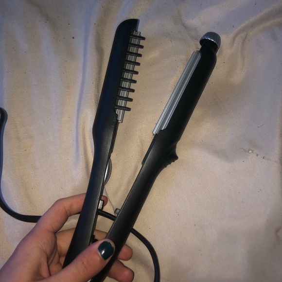Revlon Hair Crimper - Picture 4 of 4
